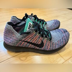 Size 7 - Nike Free Rn Flyknit Black/Multi-Color